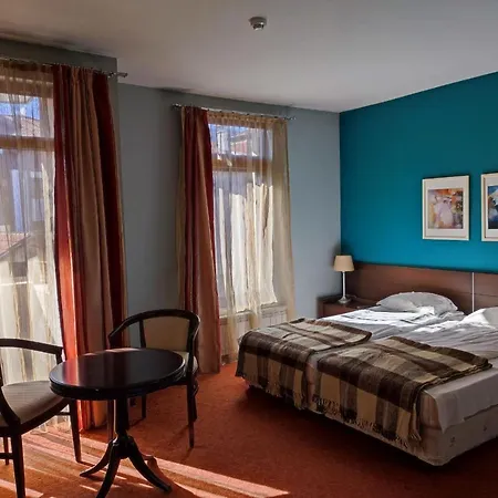 Hotel Famil - Adults Only 3*