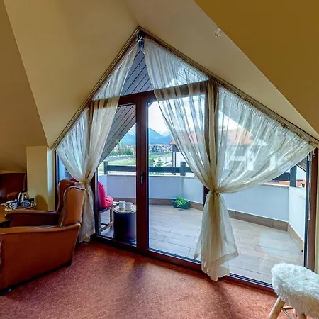 Famil - Adults Only 3*