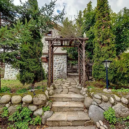 Famil - Adults Only Hotel