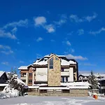 Famil - Adults Only 3* بانسكو