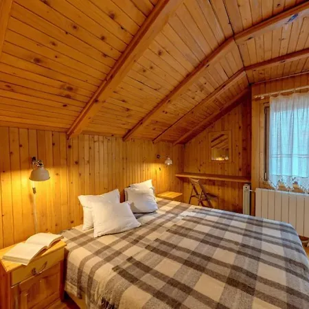 Famil - Adults Only Banszko