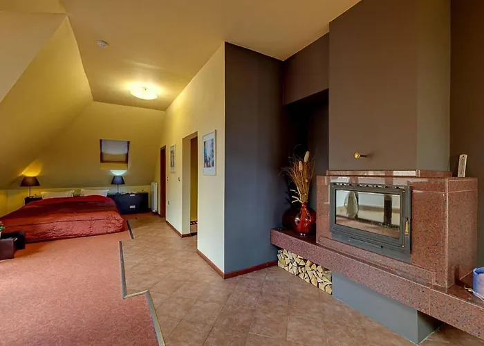 Hotel Famil - Adults Only